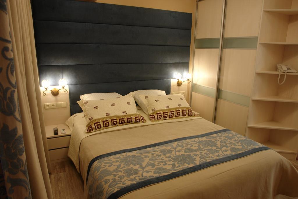 Hotel Sicilia チョロノモスク エクステリア 写真